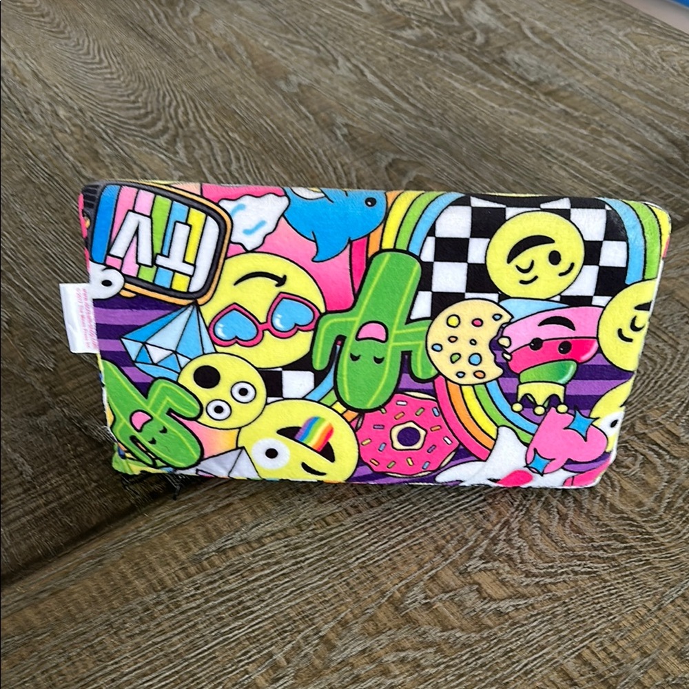 Fun Tablet pillow - Picture 3 of 12